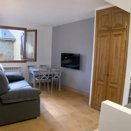 C12 - Casa Llorgodo 3 - Villmor Apartman Cerler